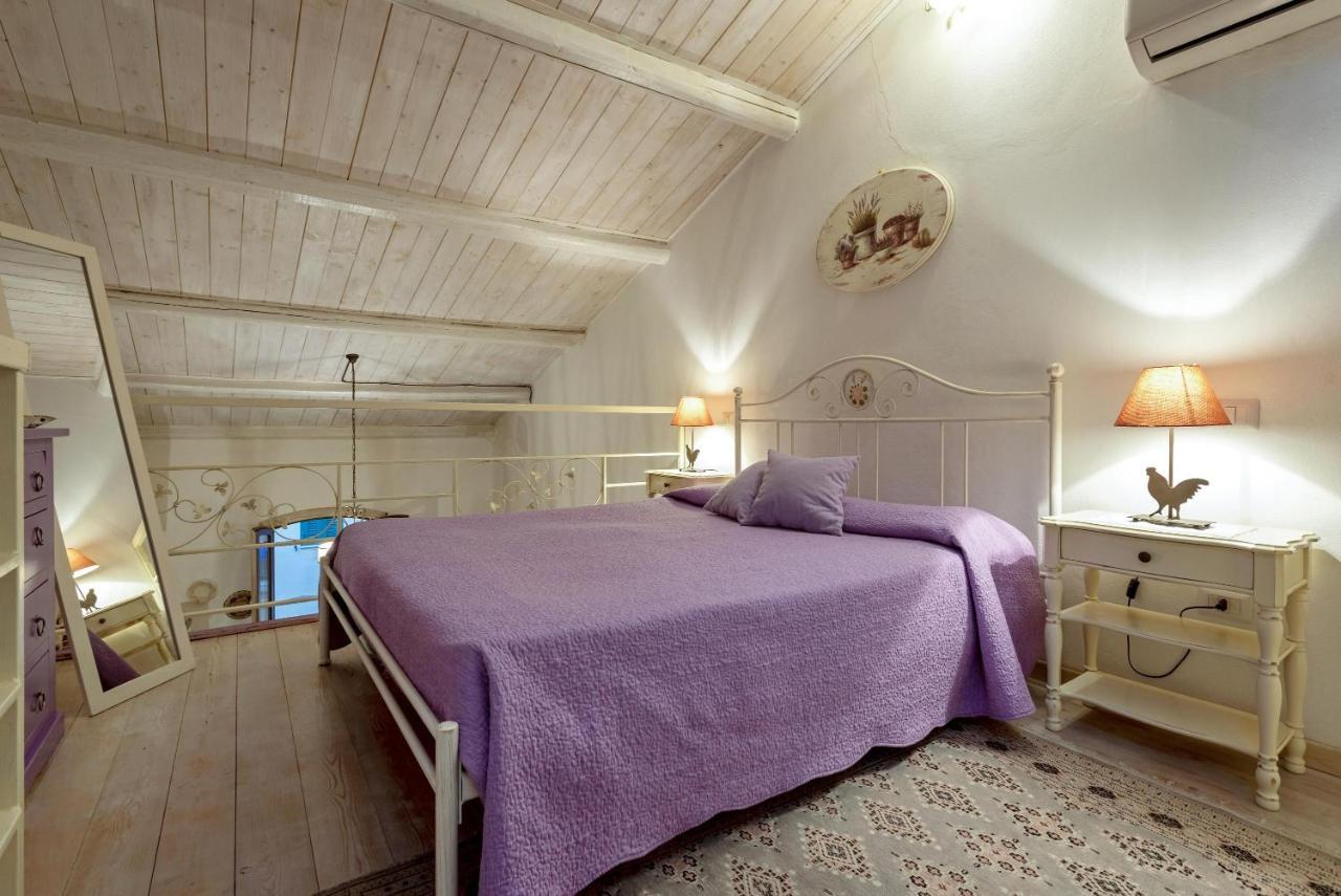 Amethyst Attic In Old Town By Sea Apartment Alghero Exterior photo